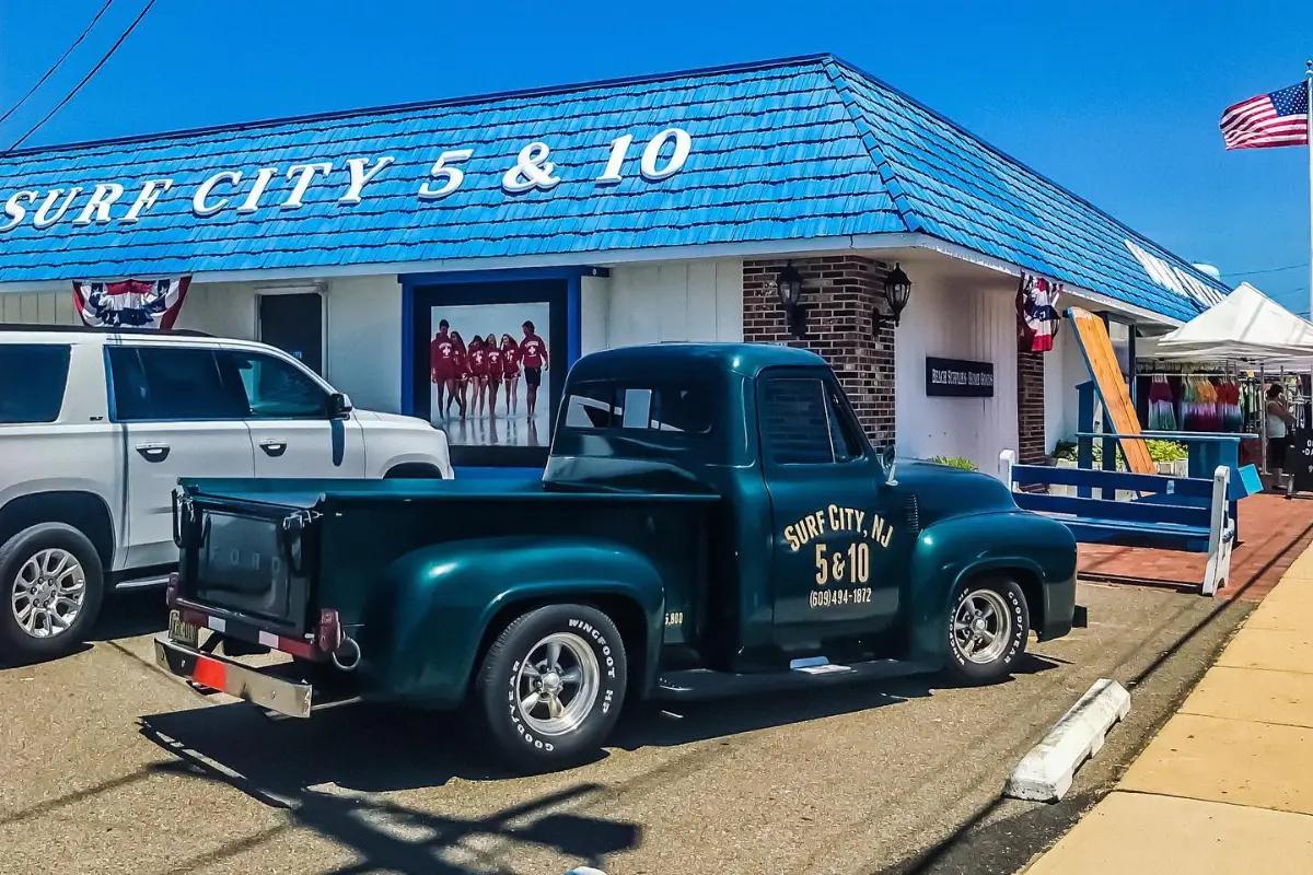 The Surf City 5 and 10 store on Long Beach Boulevard in Surf City NJ, the go-to shop for forgotten beach essentials during an LBI vacation rental week